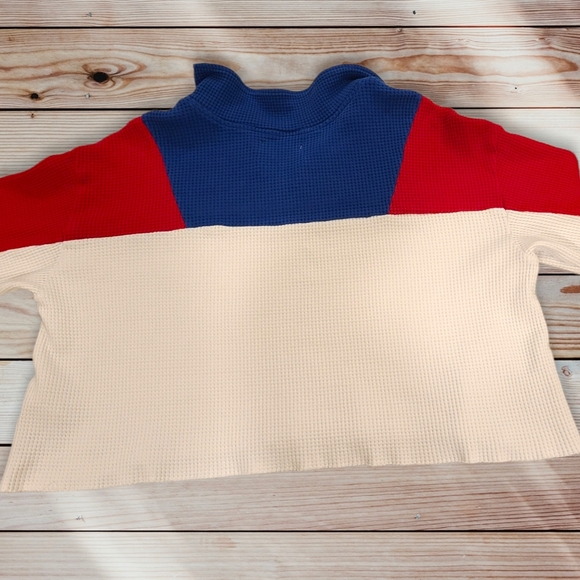 Hollister Cut Off Cropped Cotton Pull Over Shirt Size Medium - Picture 3 of 9